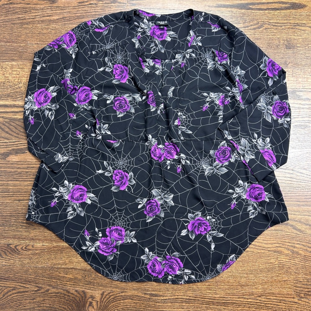 Torrid Harper Blouse 2 2X Purple Rose Spiderweb Gothic Georgette Pullover Top